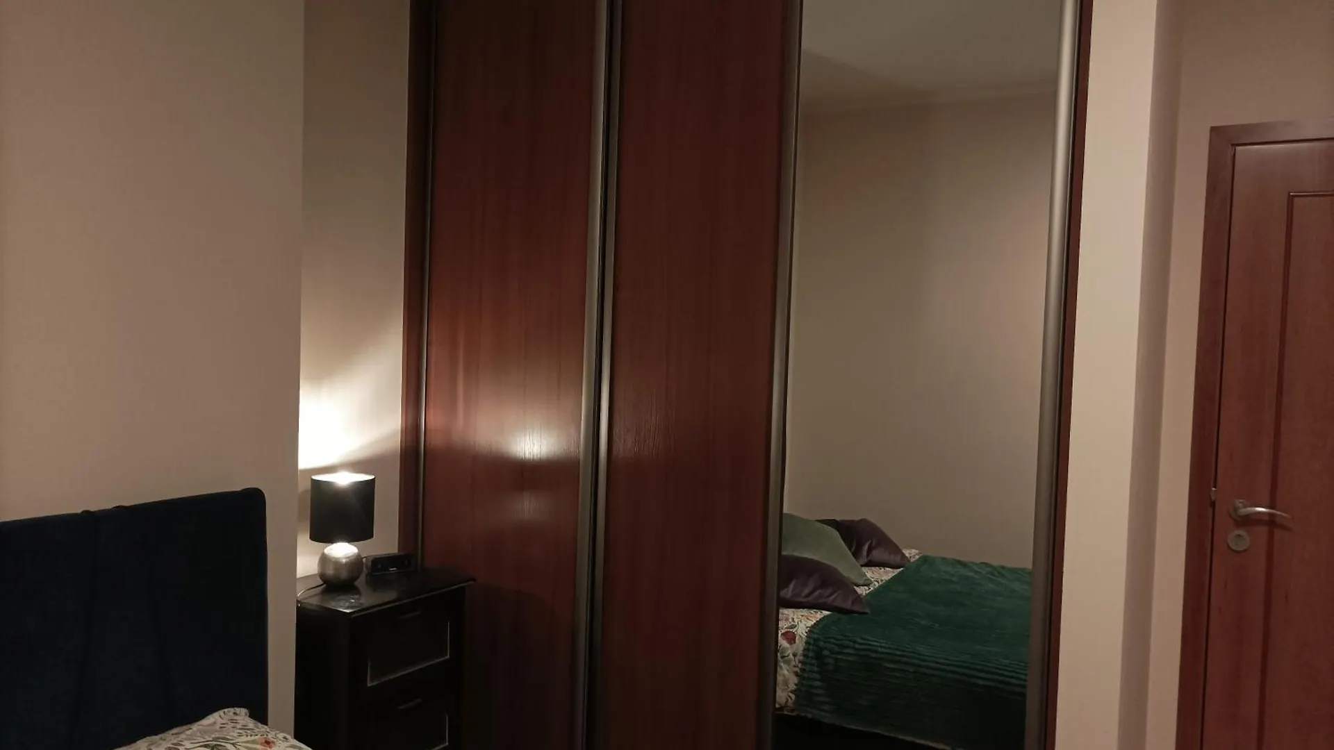 Solidarnosci155Guestrooms Warszawa Hostel